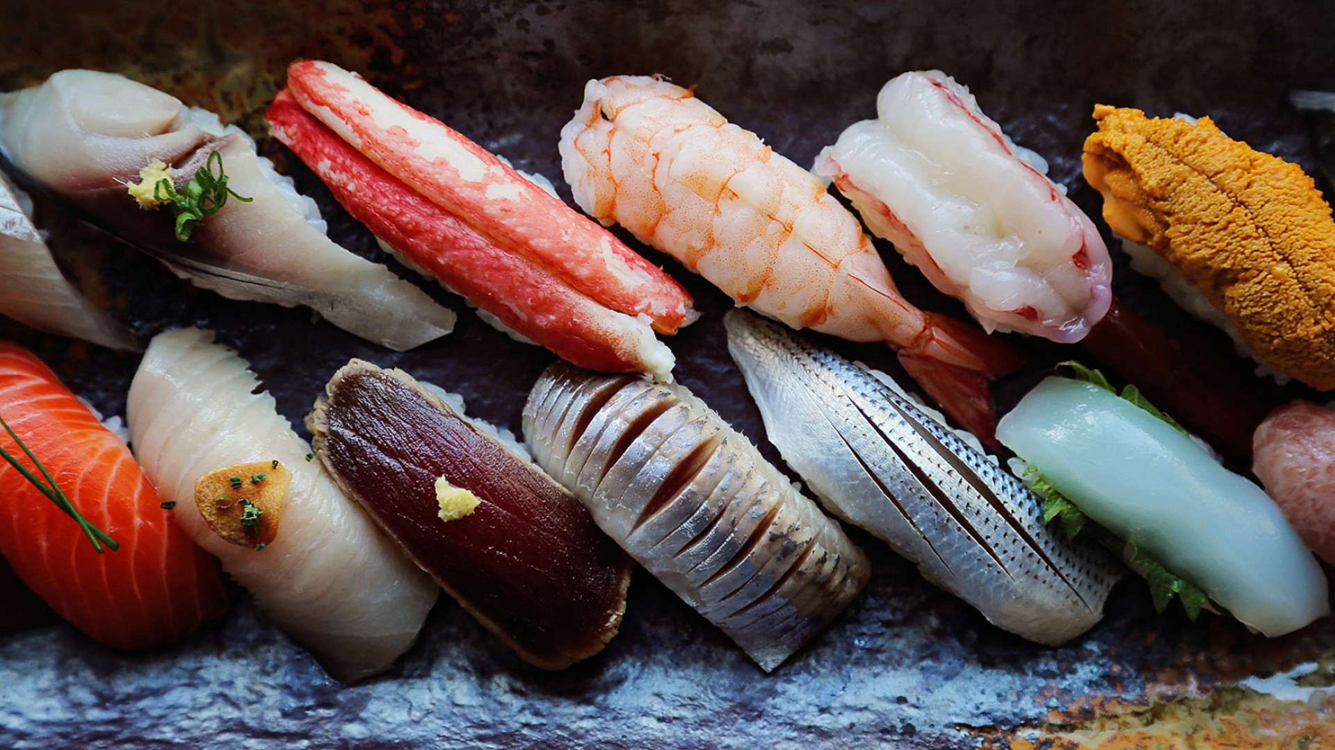 Manggha Jasieński's fulfilled dream. Want to know what the difference between sushi and sashimi is – best to pay a visit to the EDO SUSHI BAR.